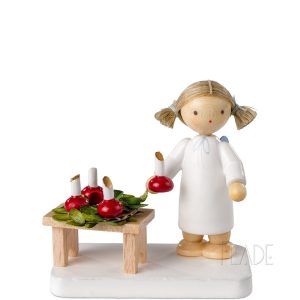 Engel mit Adventskranz
