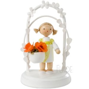 Geburtstagskind mit Rosen (Juli)